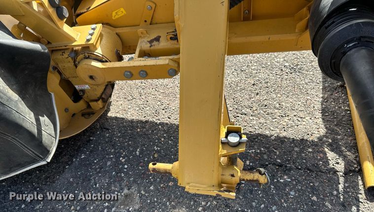 image for item EB2769 Vermeer 7040 Disc mower