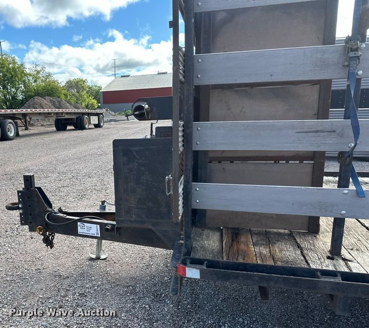 image for item EB2770 1976 equipment trailer