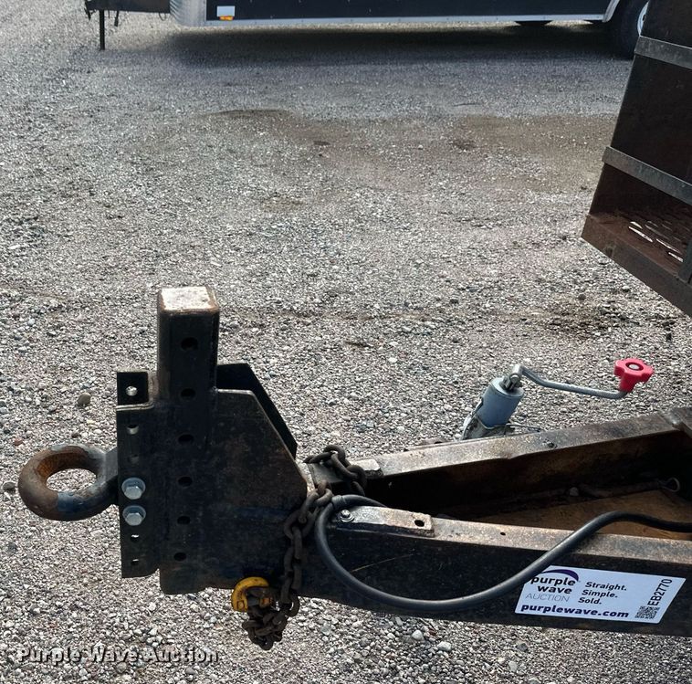 image for item EB2770 1976 equipment trailer