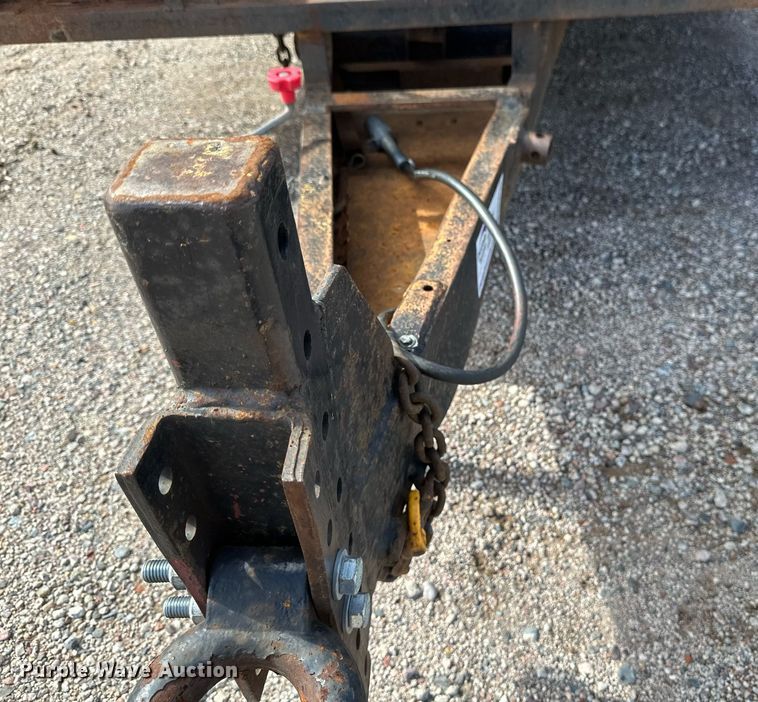 image for item EB2770 1976 equipment trailer