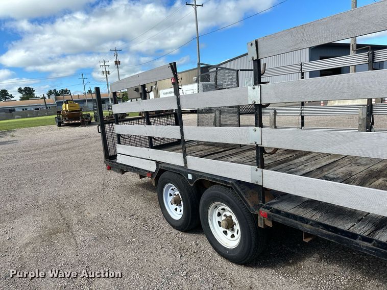 image for item EB2770 1976 equipment trailer