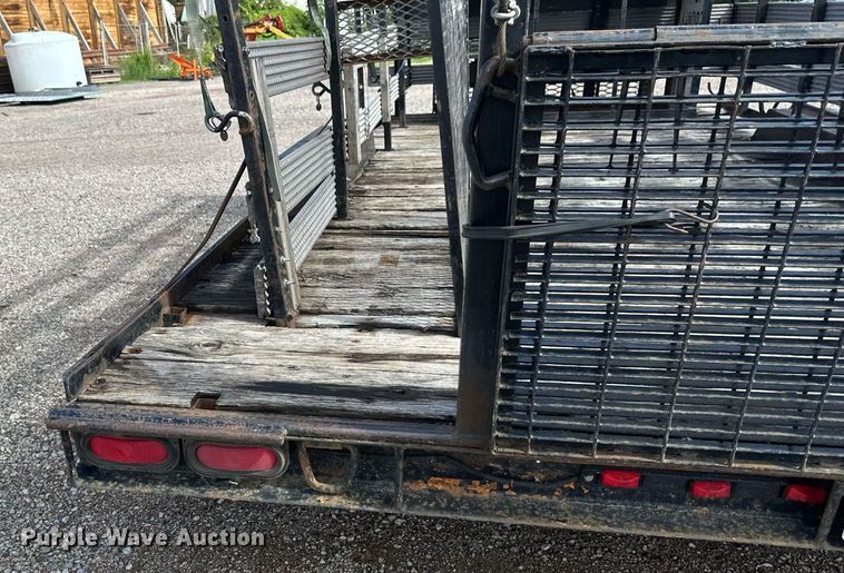 image for item EB2770 1976 equipment trailer