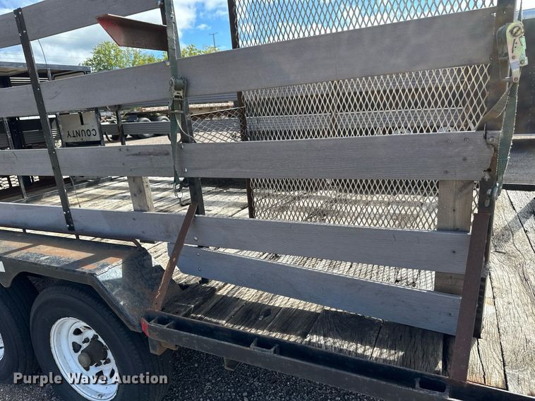 image for item EB2770 1976 equipment trailer