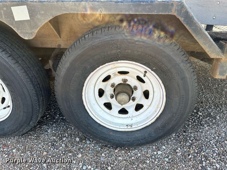 image for item EB2770 1976 equipment trailer