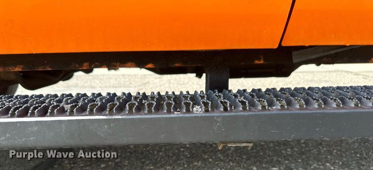 image for item EB2771 2009 Ford F450 Super Duty XL Crew Cab dump truck