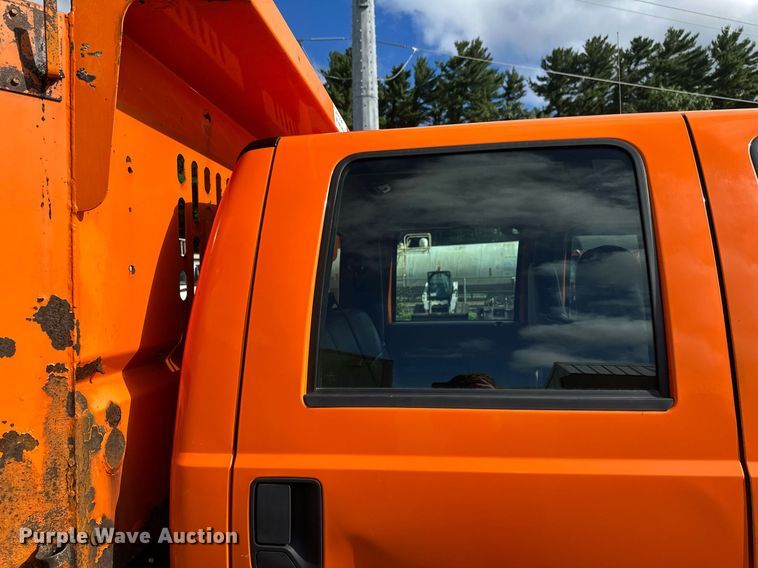 image for item EB2771 2009 Ford F450 Super Duty XL Crew Cab dump truck