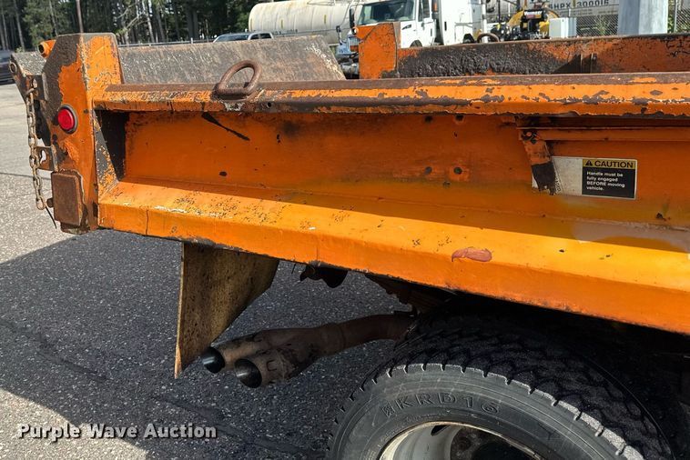 image for item EB2771 2009 Ford F450 Super Duty XL Crew Cab dump truck