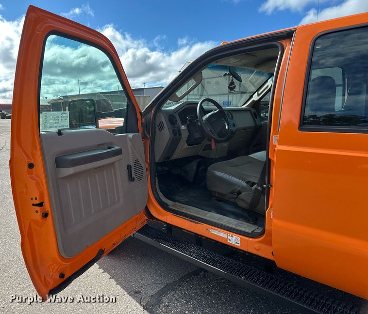 image for item EB2771 2009 Ford F450 Super Duty XL Crew Cab dump truck