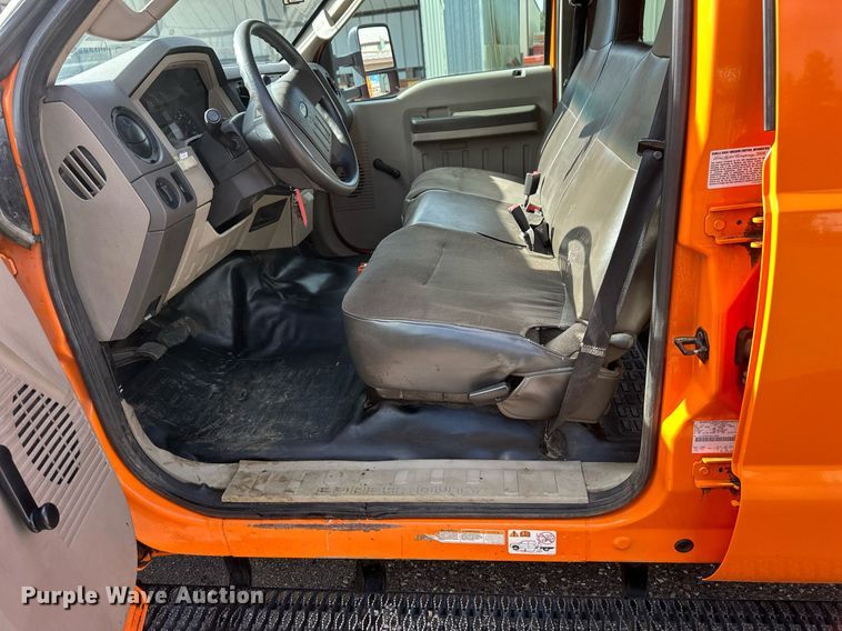 image for item EB2771 2009 Ford F450 Super Duty XL Crew Cab dump truck