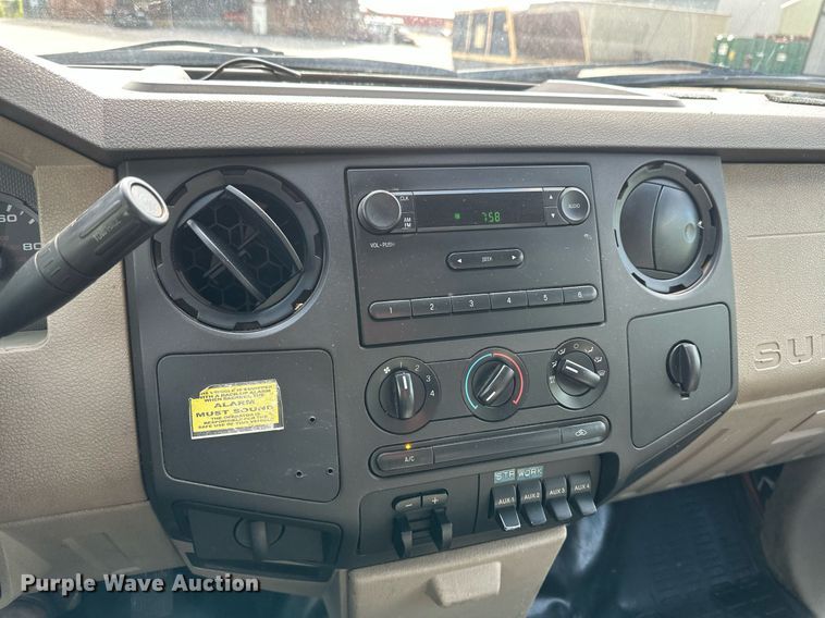 image for item EB2771 2009 Ford F450 Super Duty XL Crew Cab dump truck