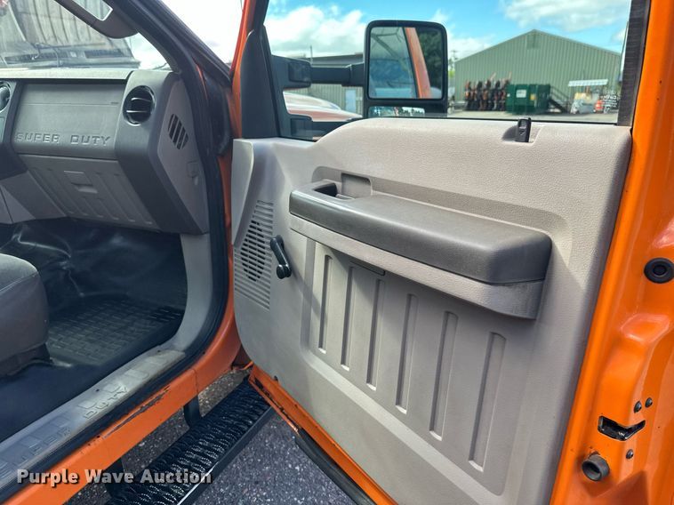 image for item EB2771 2009 Ford F450 Super Duty XL Crew Cab dump truck