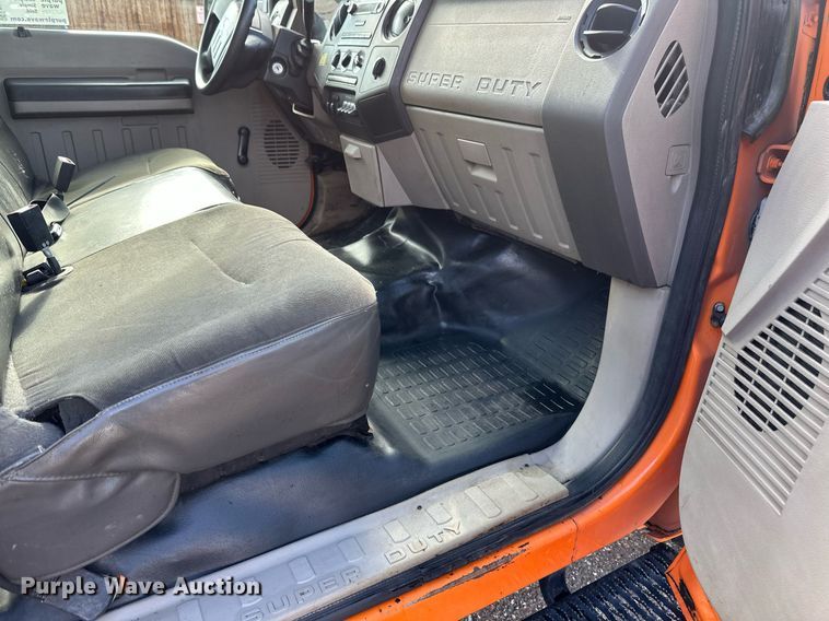 image for item EB2771 2009 Ford F450 Super Duty XL Crew Cab dump truck