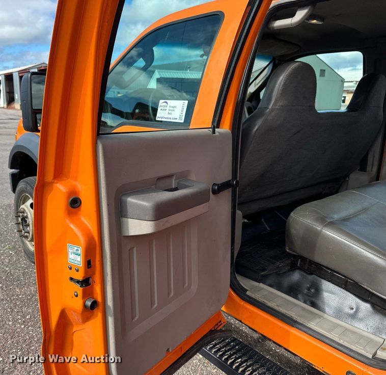 image for item EB2771 2009 Ford F450 Super Duty XL Crew Cab dump truck