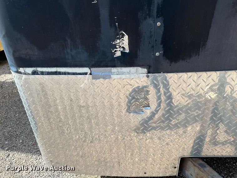 image for item EB2772 2002 Forest River enclosed cargo trailer