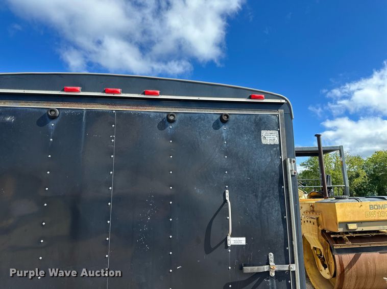 image for item EB2772 2002 Forest River enclosed cargo trailer