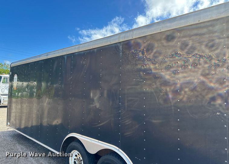 image for item EB2772 2002 Forest River enclosed cargo trailer