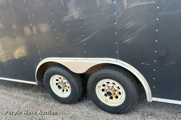 image for item EB2772 2002 Forest River enclosed cargo trailer