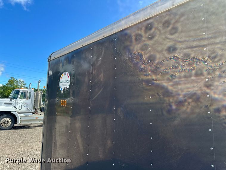 image for item EB2772 2002 Forest River enclosed cargo trailer