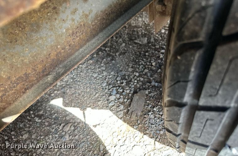 image for item EB2772 2002 Forest River enclosed cargo trailer