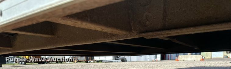 image for item EB2772 2002 Forest River enclosed cargo trailer