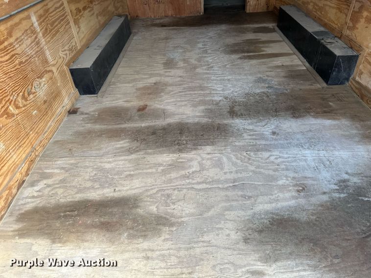 image for item EB2772 2002 Forest River enclosed cargo trailer