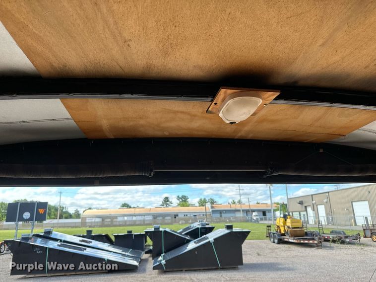 image for item EB2772 2002 Forest River enclosed cargo trailer