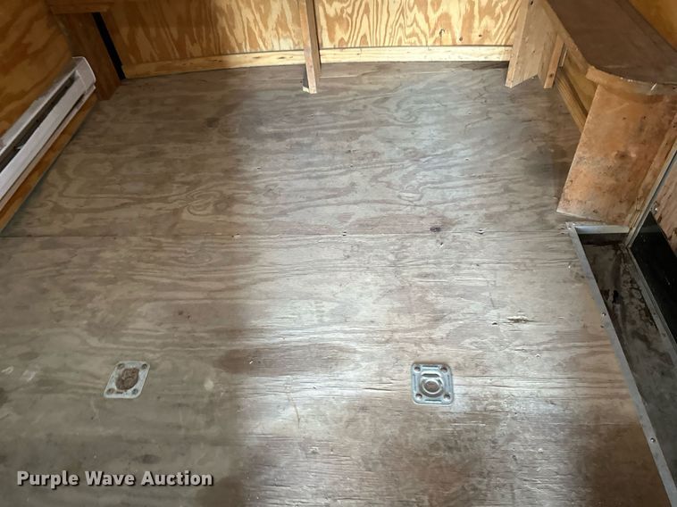 image for item EB2772 2002 Forest River enclosed cargo trailer