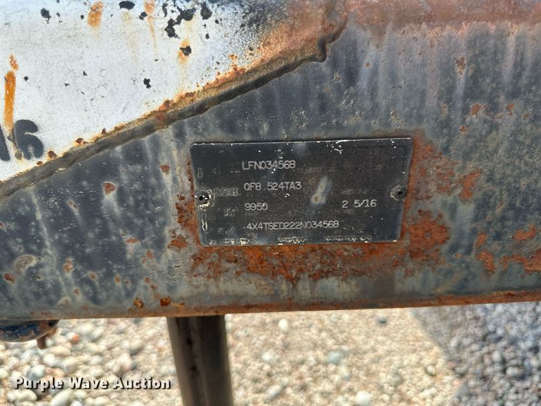 image for item EB2772 2002 Forest River enclosed cargo trailer