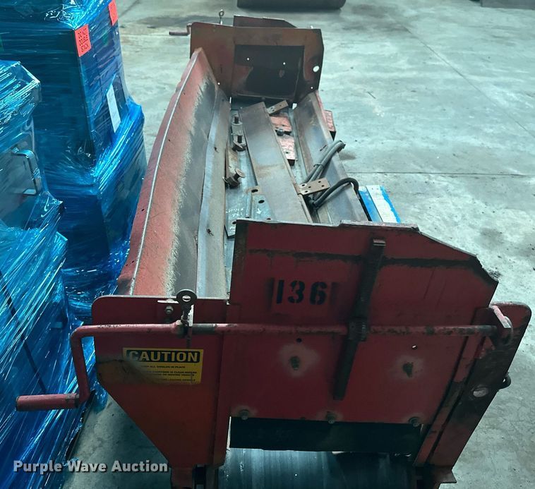 image for item EB2773 HTC 1800C  shouldering machine