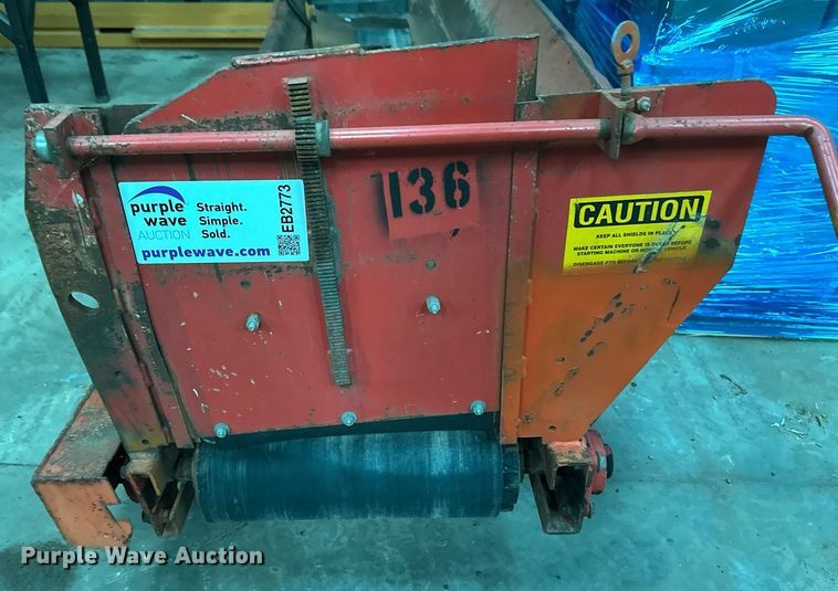 image for item EB2773 HTC 1800C  shouldering machine