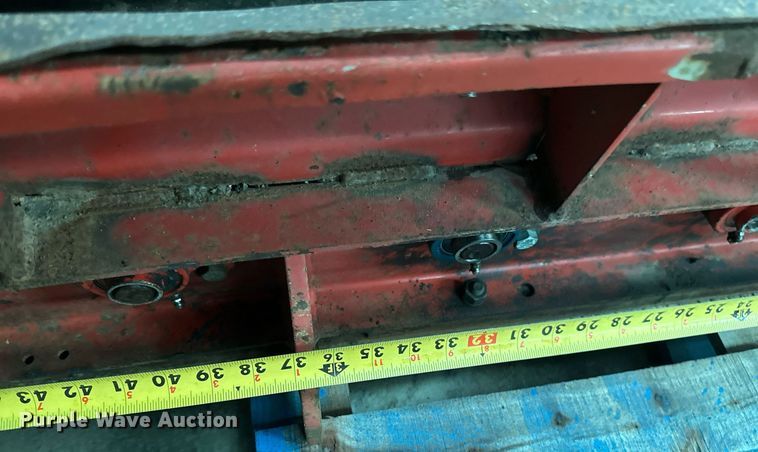 image for item EB2773 HTC 1800C  shouldering machine