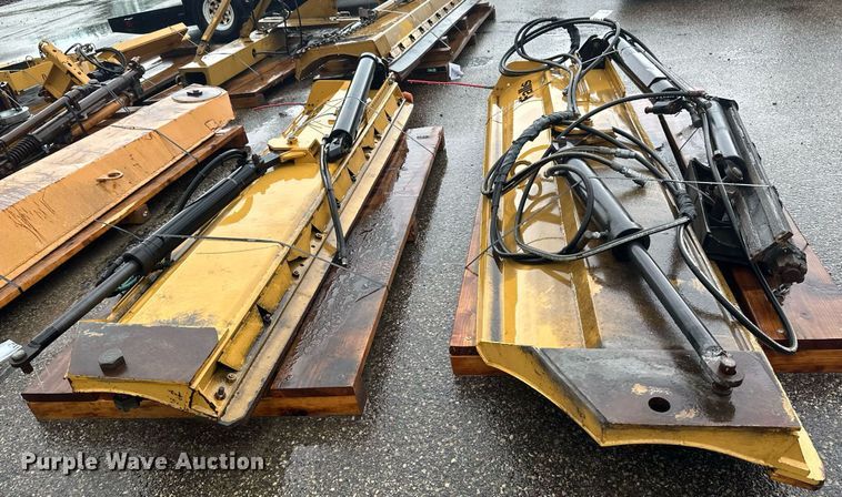 image for item EB2778 wheel loader snow plow