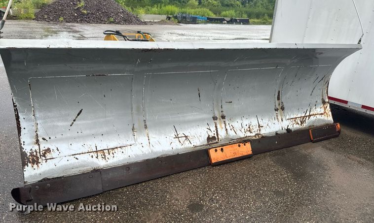 image for item EB2778 wheel loader snow plow