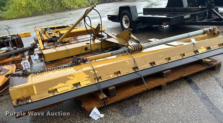 image for item EB2779 Falls motor grader snow wing plow