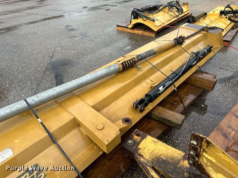image for item EB2779 Falls motor grader snow wing plow