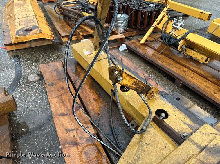 image for item EB2779 Falls motor grader snow wing plow