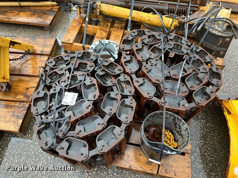 image for item EB2780 Over tire tracks