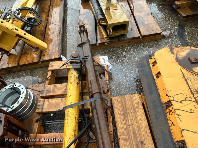 image for item EB2781 (2) wing plows