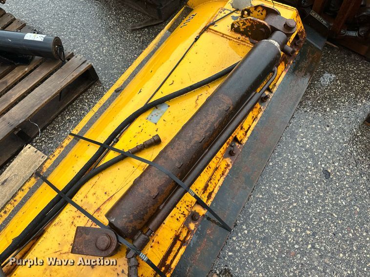 image for item EB2781 (2) wing plows