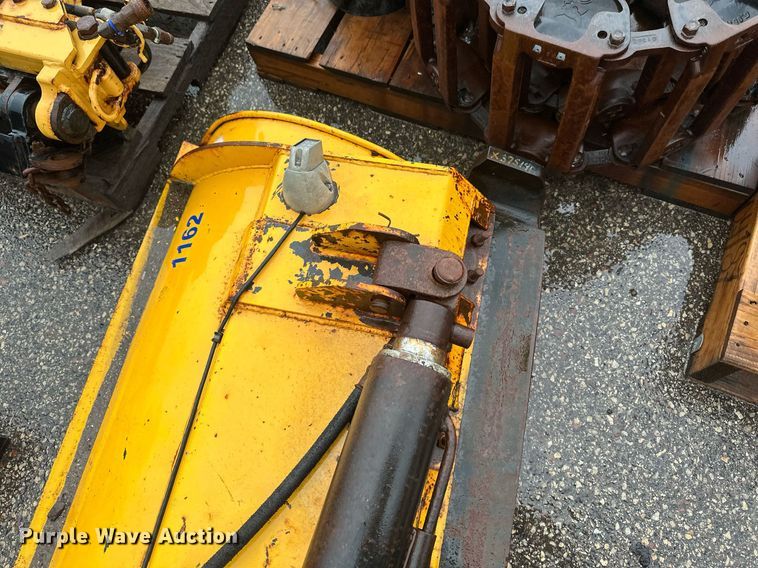 image for item EB2781 (2) wing plows