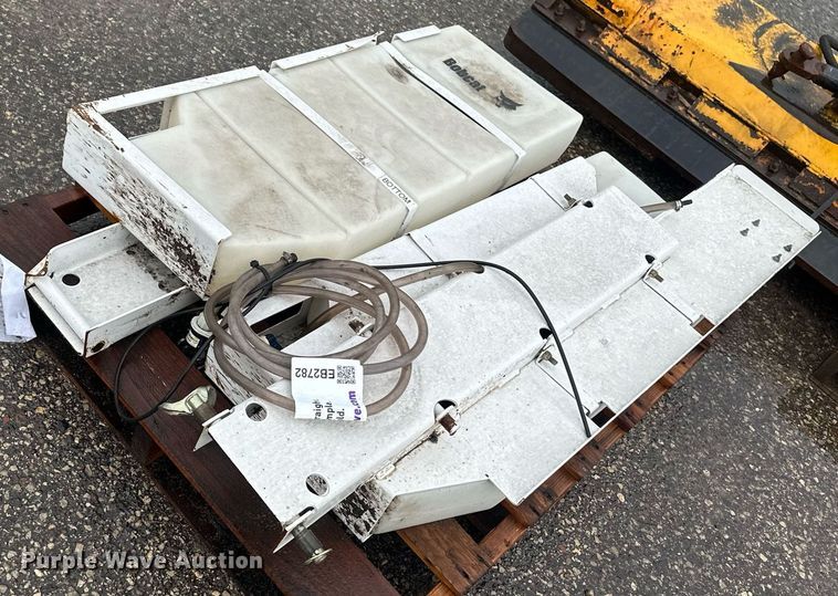 image for item EB2782 Bobcat skid steer water kit