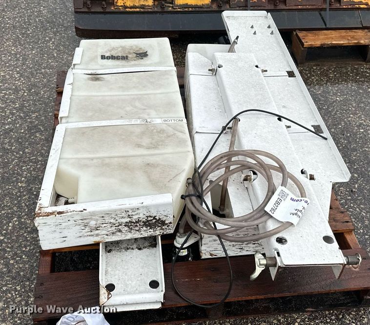 image for item EB2782 Bobcat skid steer water kit
