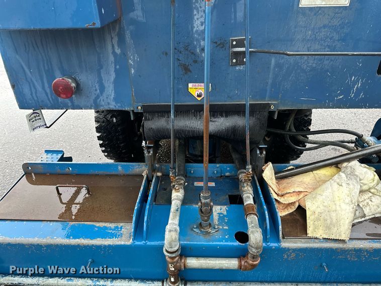 image for item EB2783 Zamboni ice resurfacer