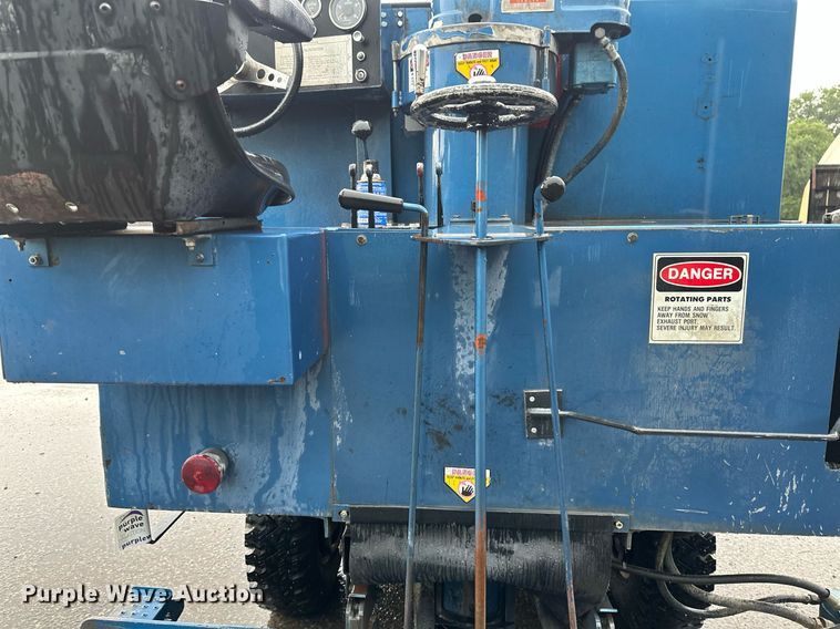 image for item EB2783 Zamboni ice resurfacer