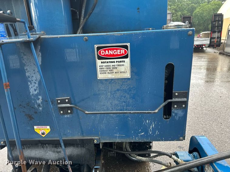 image for item EB2783 Zamboni ice resurfacer