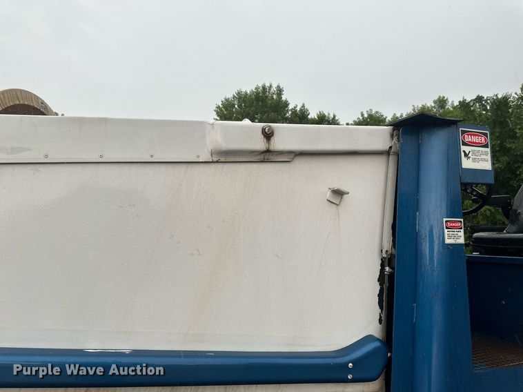 image for item EB2783 Zamboni ice resurfacer