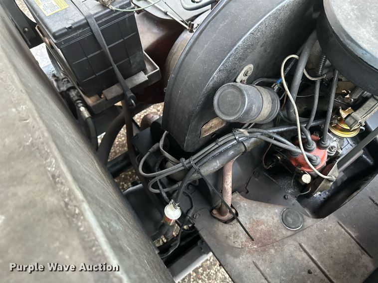 image for item EB2783 Zamboni ice resurfacer