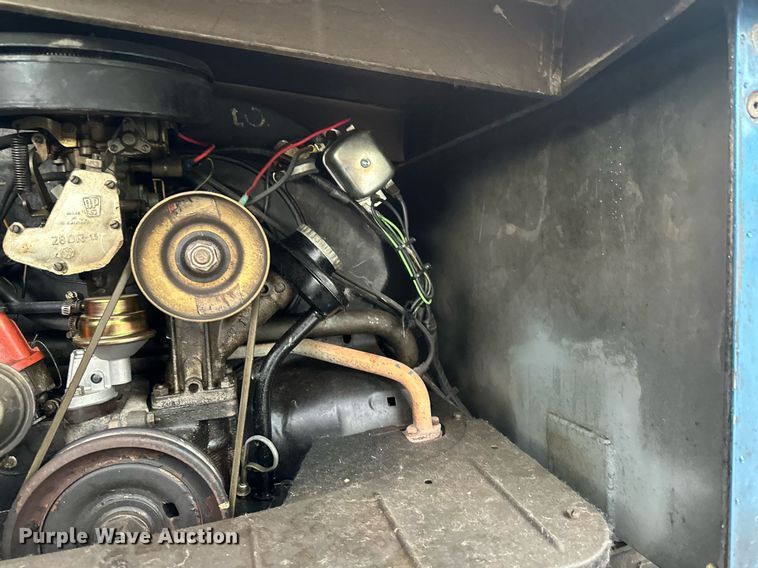 image for item EB2783 Zamboni ice resurfacer