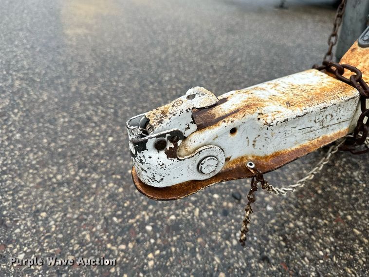 image for item EB2784 1997 Kustom signals utility trailer