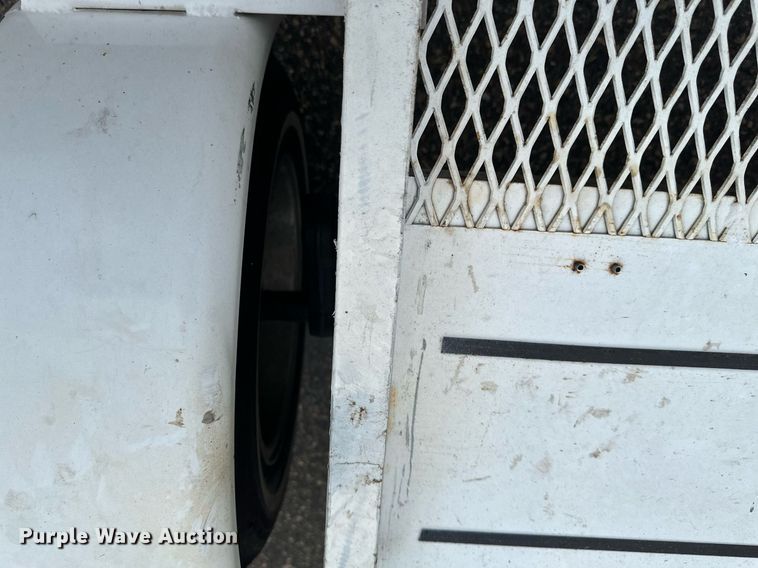 image for item EB2784 1997 Kustom signals utility trailer